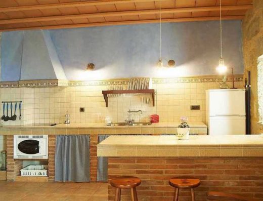 LA TORRA DE LLOBERA – III